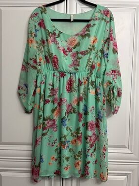 Pinkblush Sz 1X Mint Floral Chiffon Maternity Mini Dress Round Neck 3/4 Sleeves